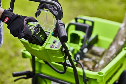 Greenworks 40V 100kg (220lb) Cordless Garden Cart (Tool Only) - Image 2
